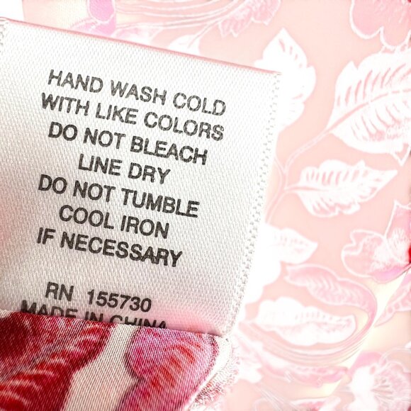 Rose + Olive Floral Smocked Puff Sleeve Blouse Red Pink Ivory Size Large - Picture 12 of 12